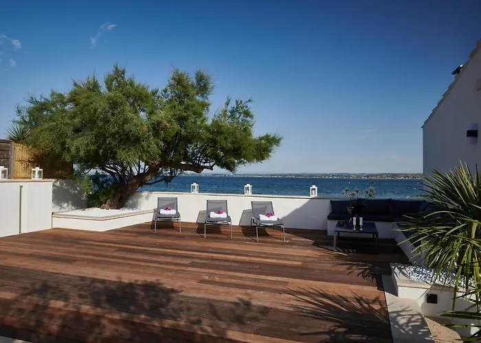 La Petite Perle De Thau Villa