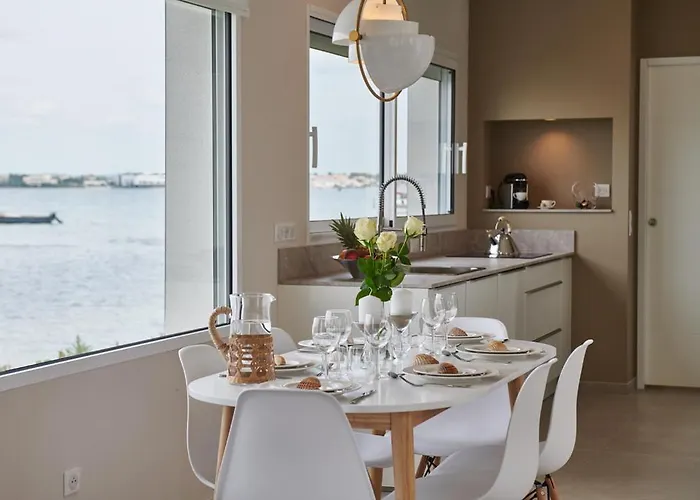 La Petite Perle De Thau * Sète